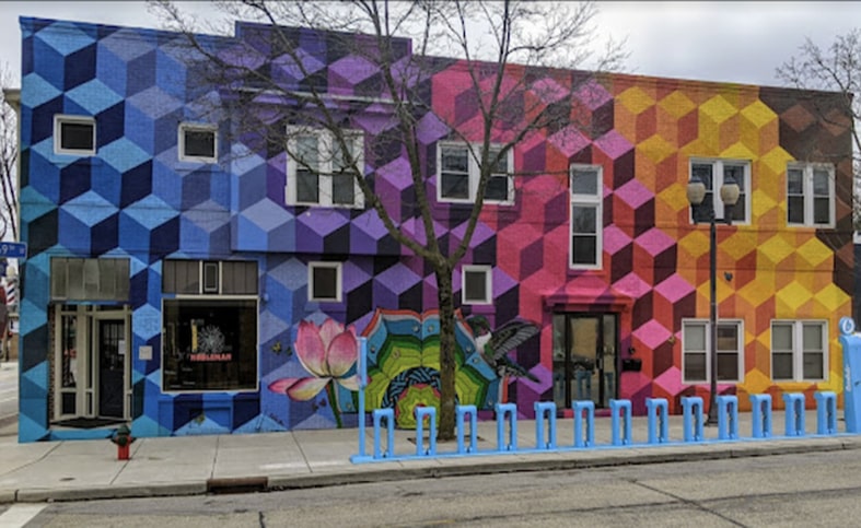 Explore the East Tosa Murals